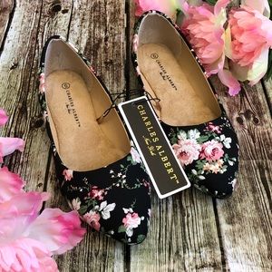 Charles Albert floral flats